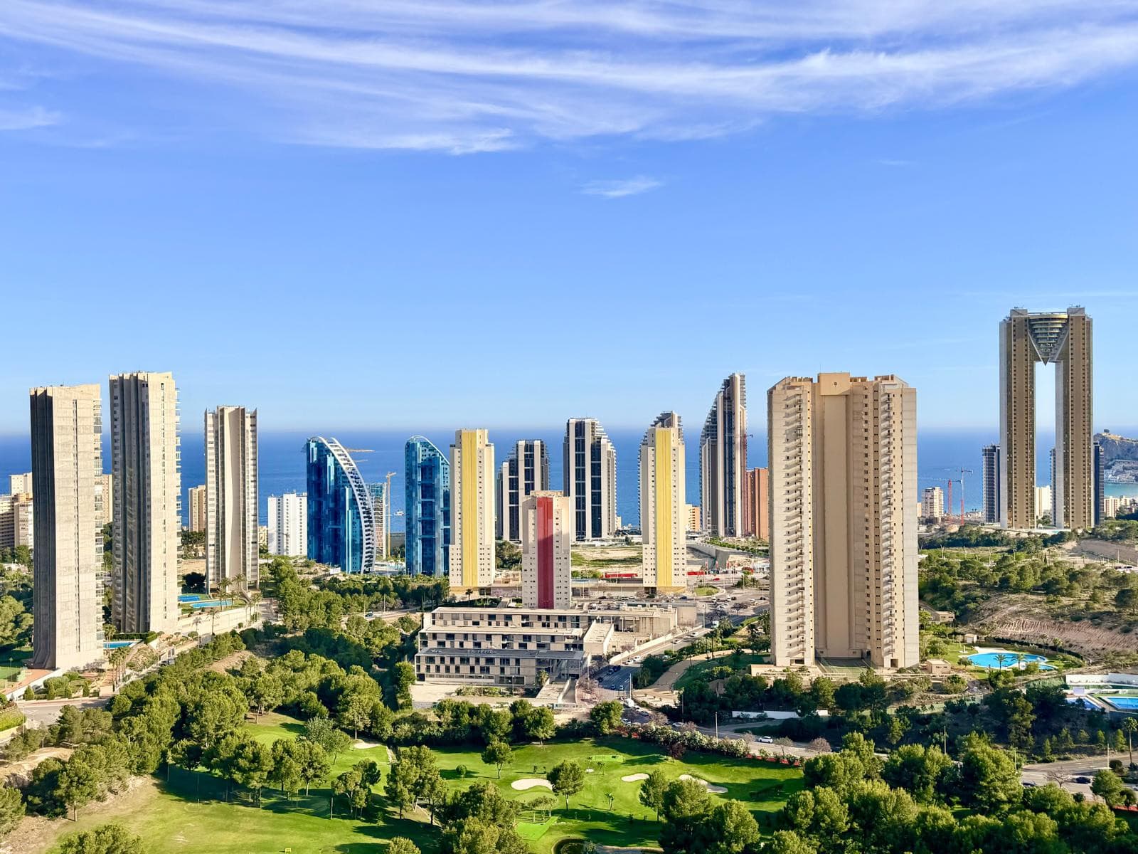 EAGLE TOWER STUNNING PANORAMIC VIEWS (R195)